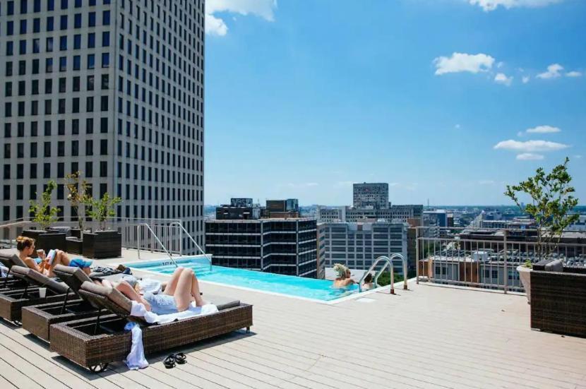 Amazing Condos Beautiful View 2 Blocks To French Quarter, Small Rooftop Pool, Gym, Seanger Theater, Super Dome, And Bourbon St New Orleans Luaran gambar