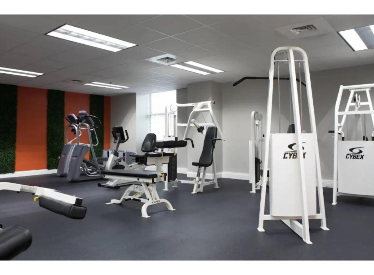 Amazing Condos Beautiful View 2 Blocks To French Quarter, Small Rooftop Pool, Gym, Seanger Theater, Super Dome, And Bourbon St New Orleans Luaran gambar