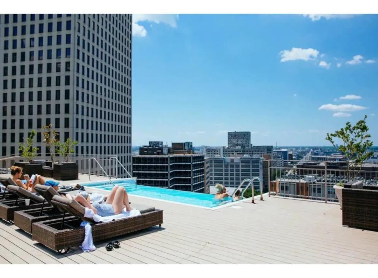 Amazing Condos Beautiful View 2 Blocks To French Quarter, Small Rooftop Pool, Gym, Seanger Theater, Super Dome, And Bourbon St New Orleans Luaran gambar