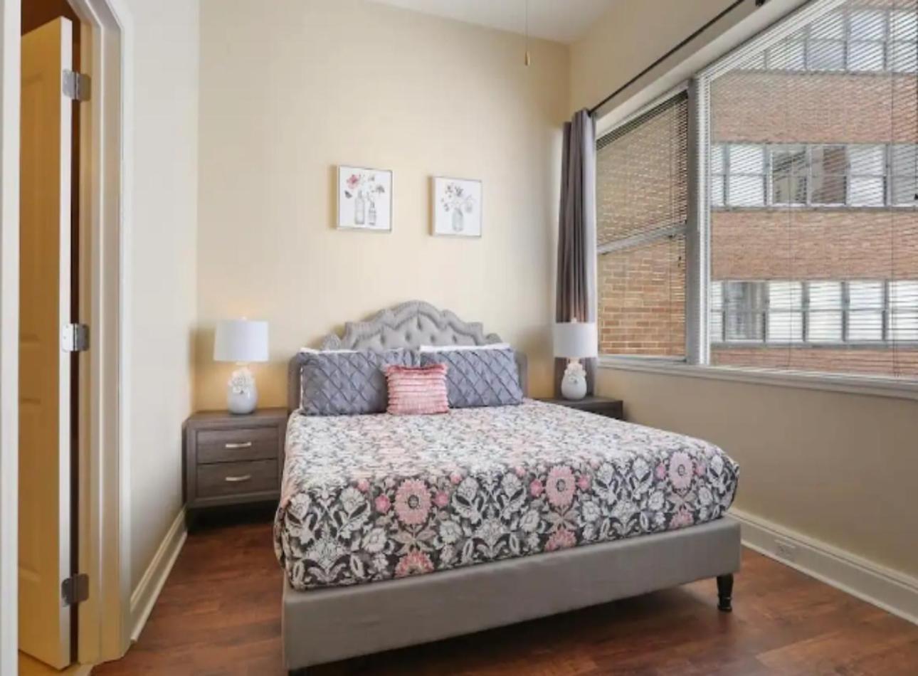 Amazing Condos Beautiful View 2 Blocks To French Quarter, Small Rooftop Pool, Gym, Seanger Theater, Super Dome, And Bourbon St New Orleans Luaran gambar